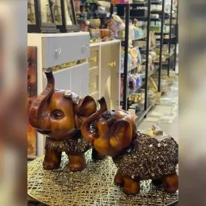 طقم تماثيل فيل الأنتيك من البورسلين