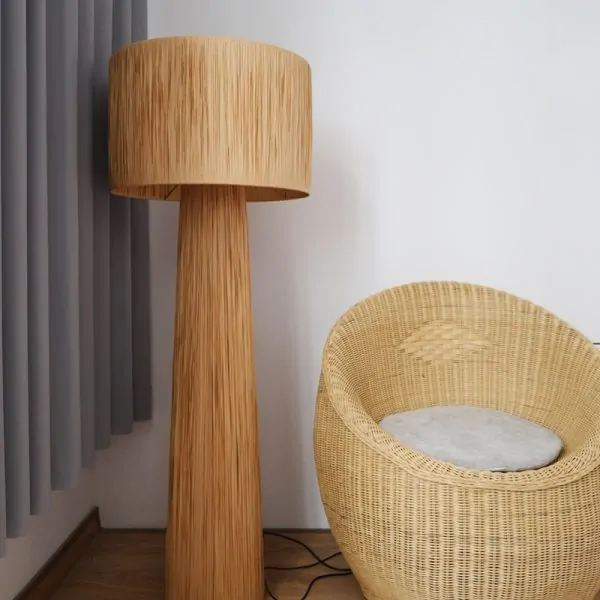 Modern Floor Lamp with Natural Raffia Materials and Cylindrical Shade