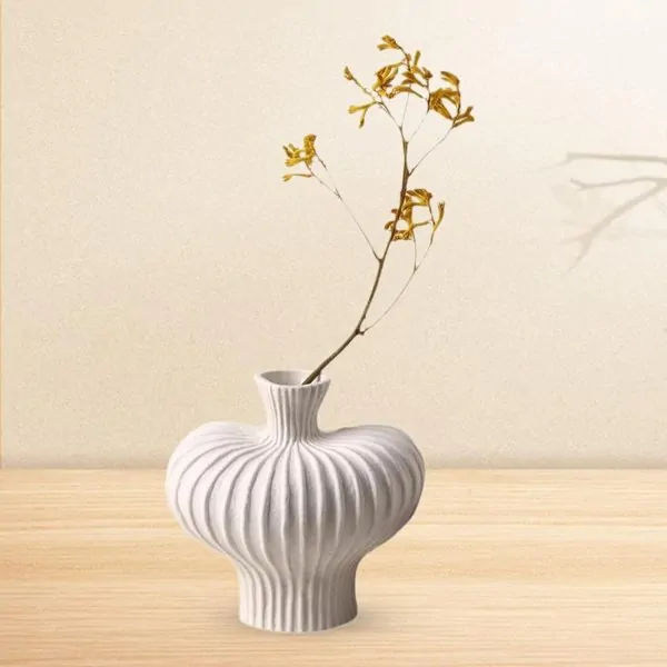 White Fluted Ribbed Ceramic Vase (Stain-Resistant)